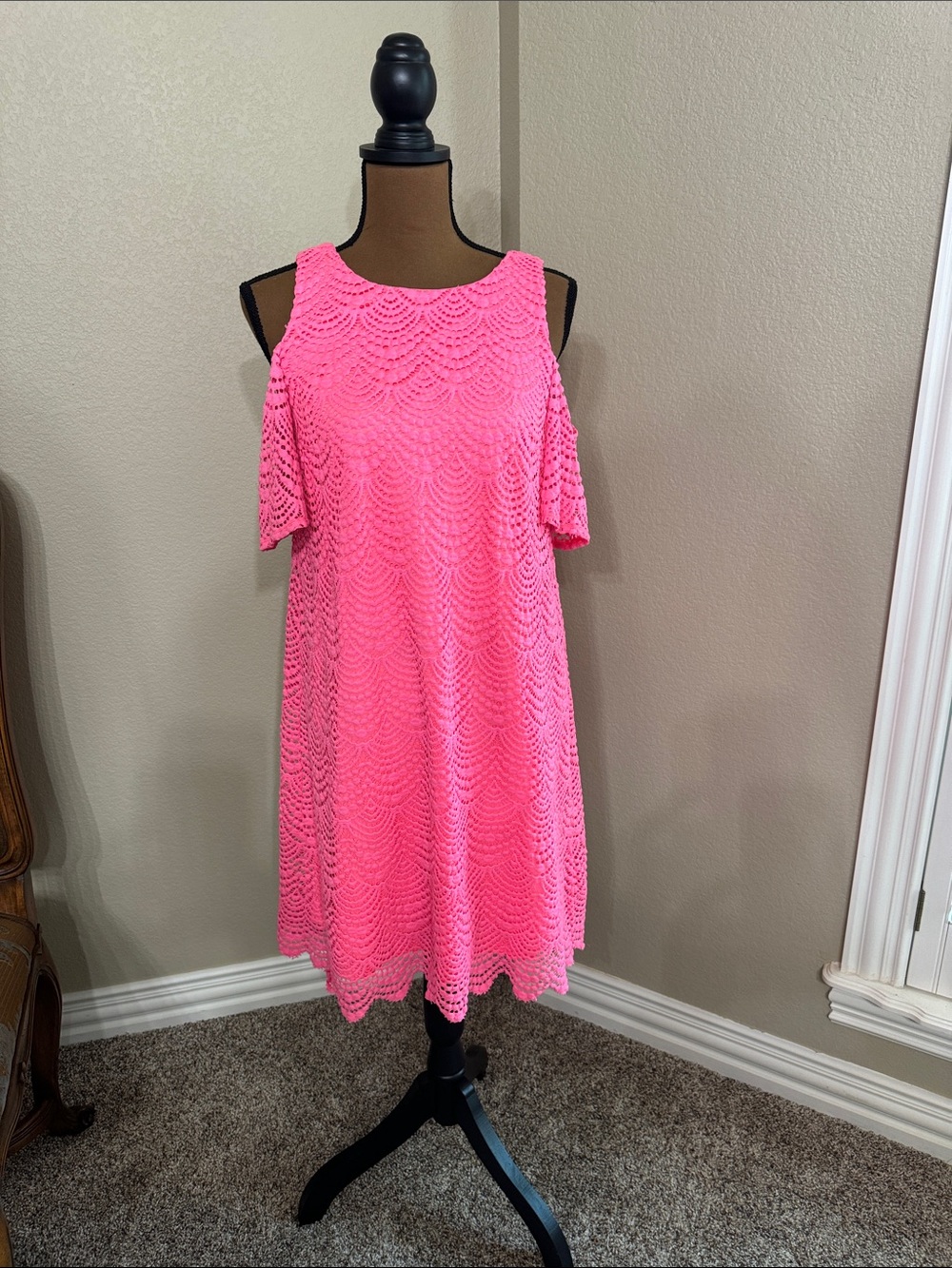 Lilly Pulitzer Hot Pink Crochet Cold-Shoulder Dress